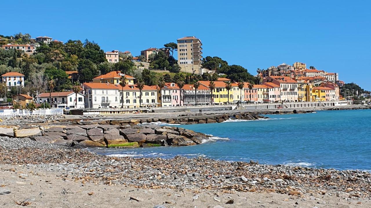 Borgo Prino Appartement Imperia Buitenkant foto